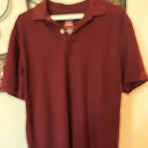 Men’s polo St. John’s Bay great used condition